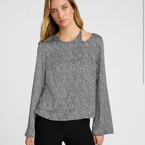 Women's Black and White Top